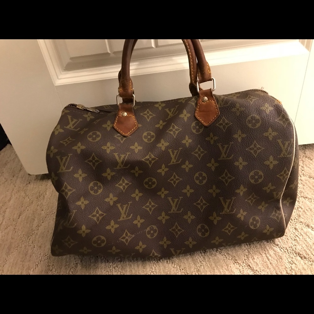 Authentic Louis Vuitton hand bag